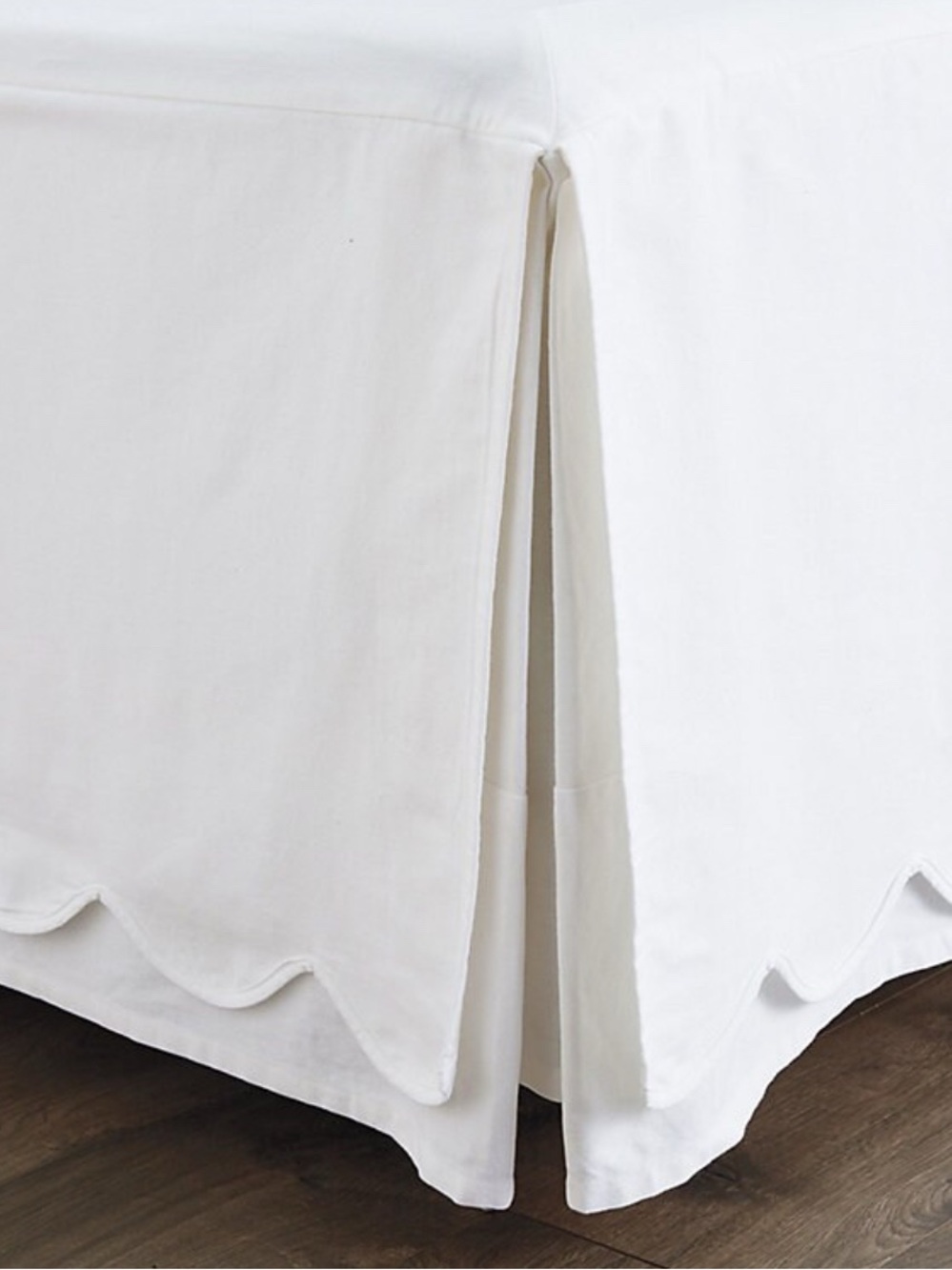 Ballard Designs Emma Scalloped King Bed Skirt White